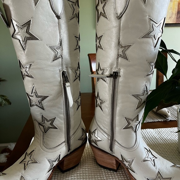 NWT Originally $350 Ariat Casanova Star X Toe Western Boot in Pearl Size 7 - Picture 11 of 13